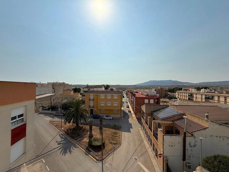 3 bedroom Apartment for sale