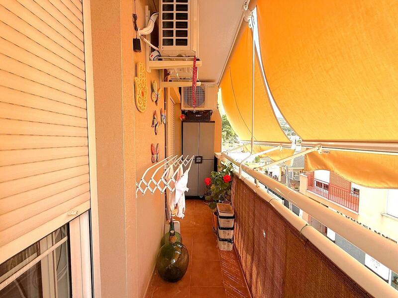 3 bedroom Apartment for sale