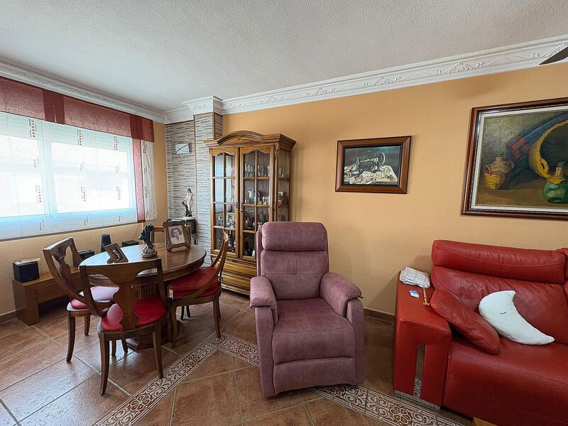 3 bedroom Apartment for sale 3 bedroom Apartment for sale