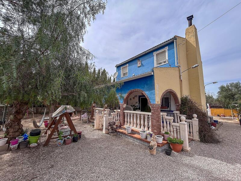 Herregård til salgs i Sax, Alicante Herregård til salgs i Sax, Alicante