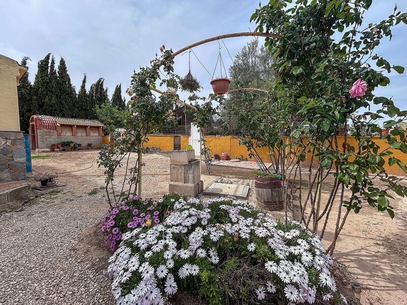 4 bedroom Country House for sale 4 bedroom Country House for sale