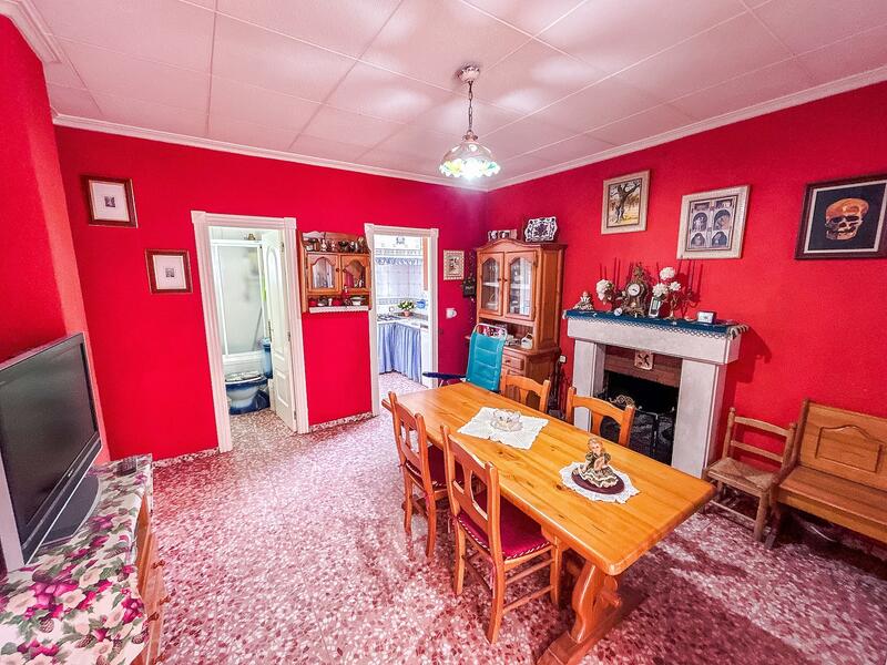 4 bedroom Country House for sale 4 bedroom Country House for sale