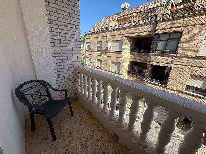 4 bedroom Apartment for sale