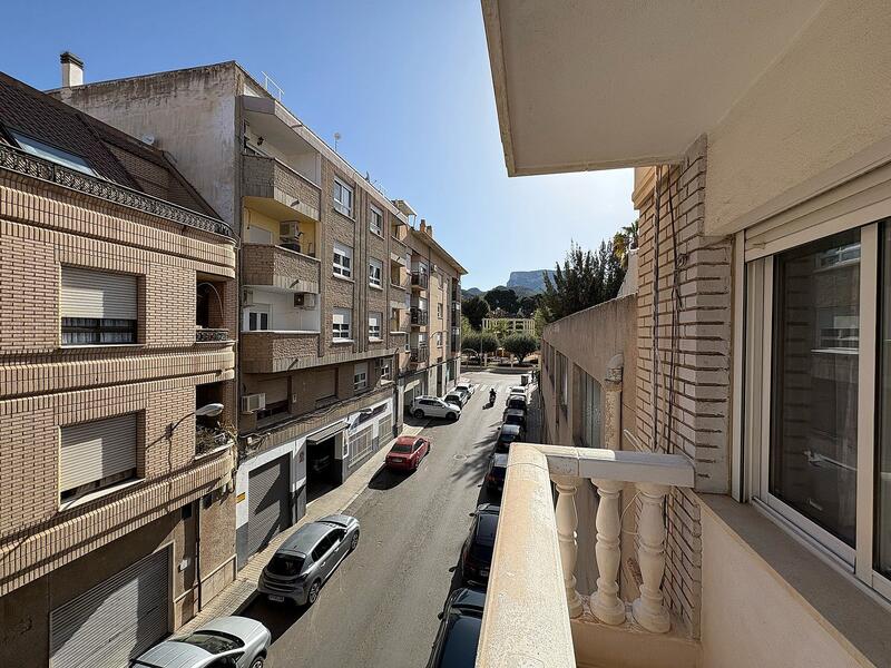 4 bedroom Apartment for sale