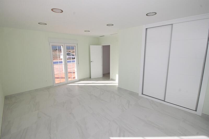 4 bedroom Villa for sale