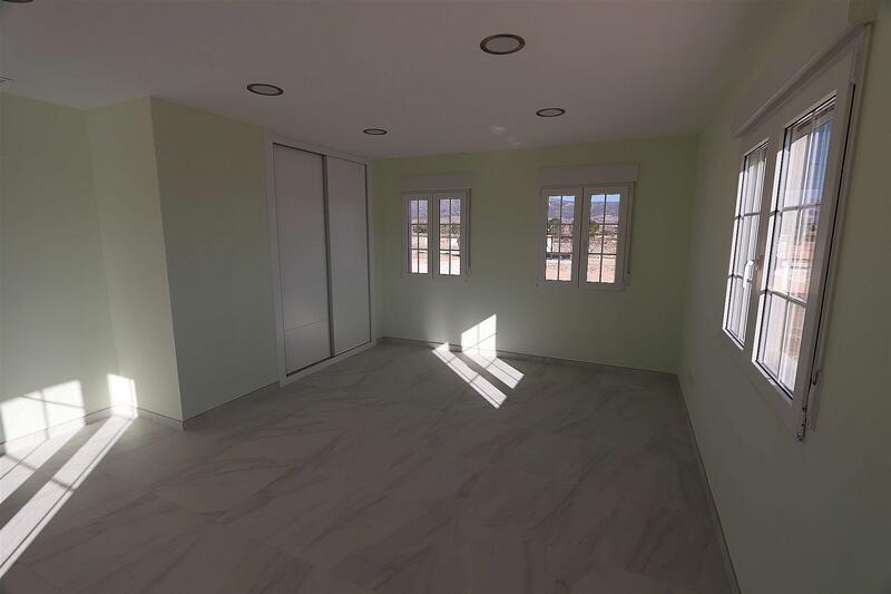 4 bedroom Villa for sale