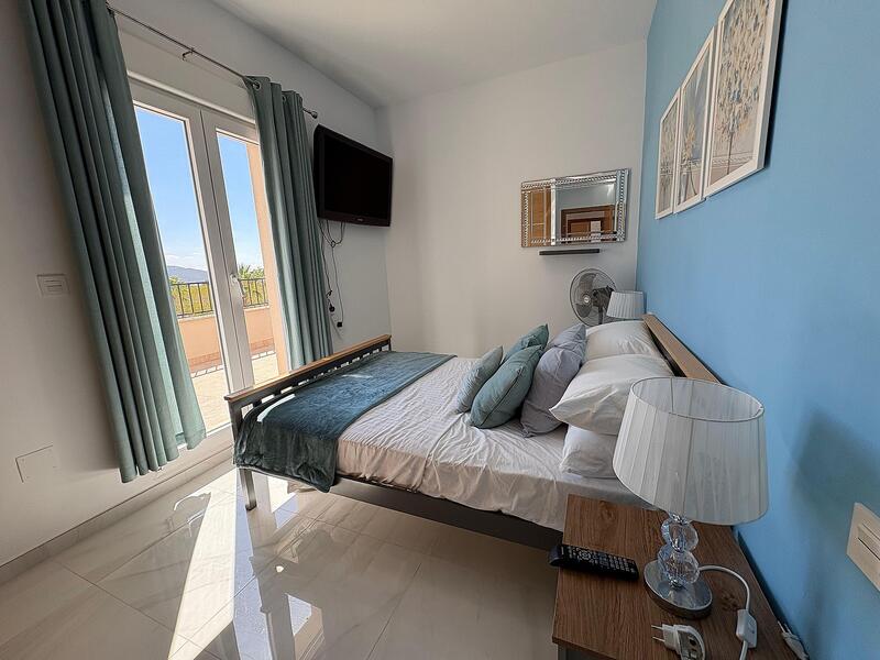 4 спальная комната вилла продается