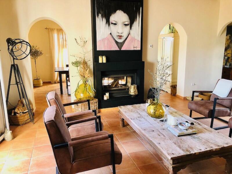 4 bedroom Villa for sale