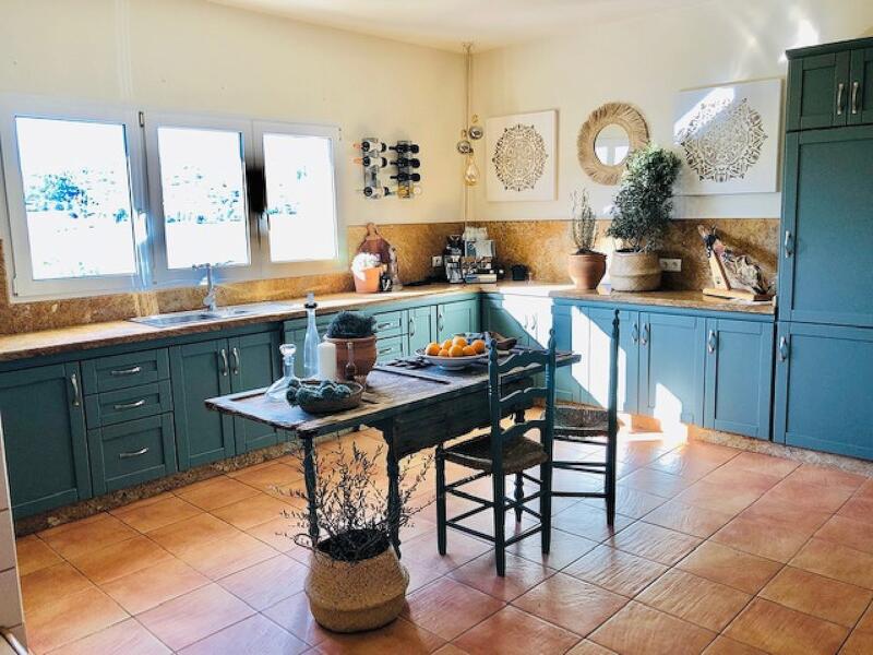 4 bedroom Villa for sale