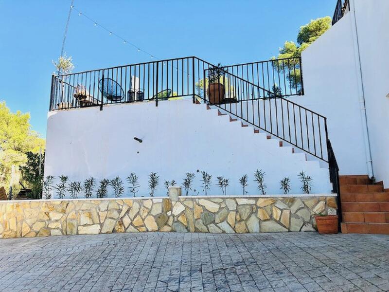 4 bedroom Villa for sale