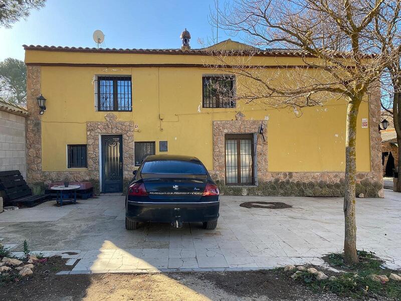 Adosado en venta en Yecla, Murcia Adosado en venta en Yecla, Murcia