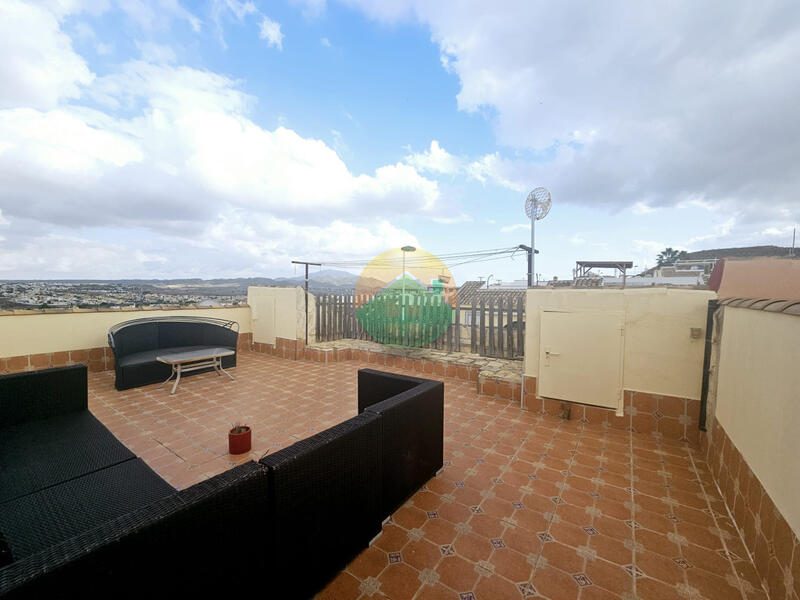 2 bedroom Townhouse for sale 2 bedroom Townhouse for sale