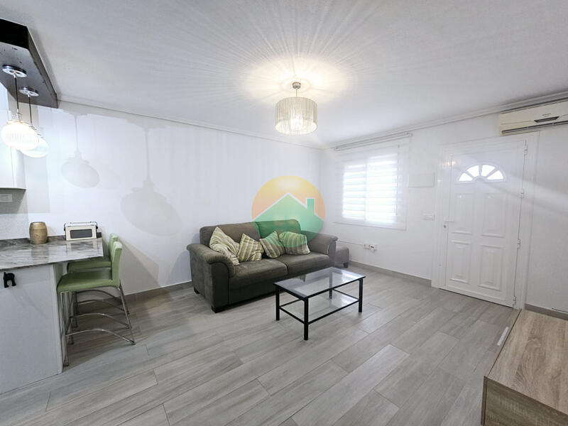 2 bedroom Townhouse for sale 2 bedroom Townhouse for sale