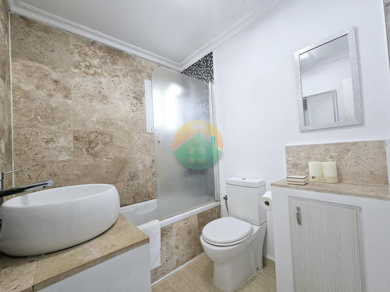 2 bedroom Townhouse for sale 2 bedroom Townhouse for sale