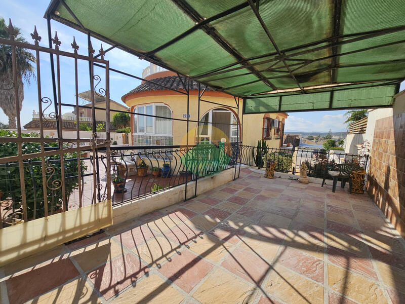 3 soverom Villa til salgs 3 soverom Villa til salgs