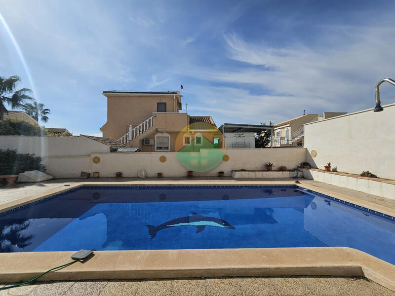 3 soverom Villa til salgs 3 soverom Villa til salgs