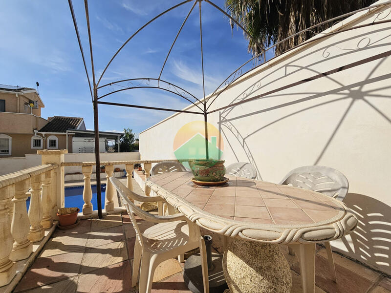 3 soverom Villa til salgs 3 soverom Villa til salgs