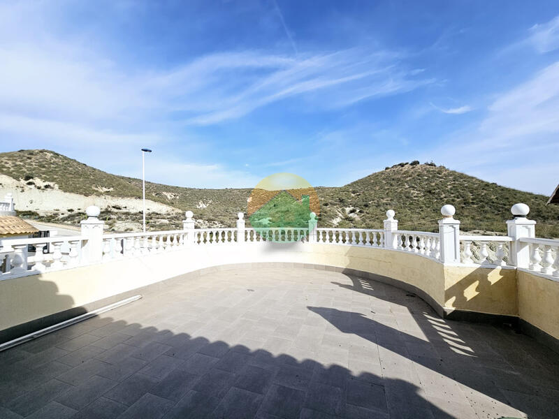 3 soverom Villa til salgs 3 soverom Villa til salgs