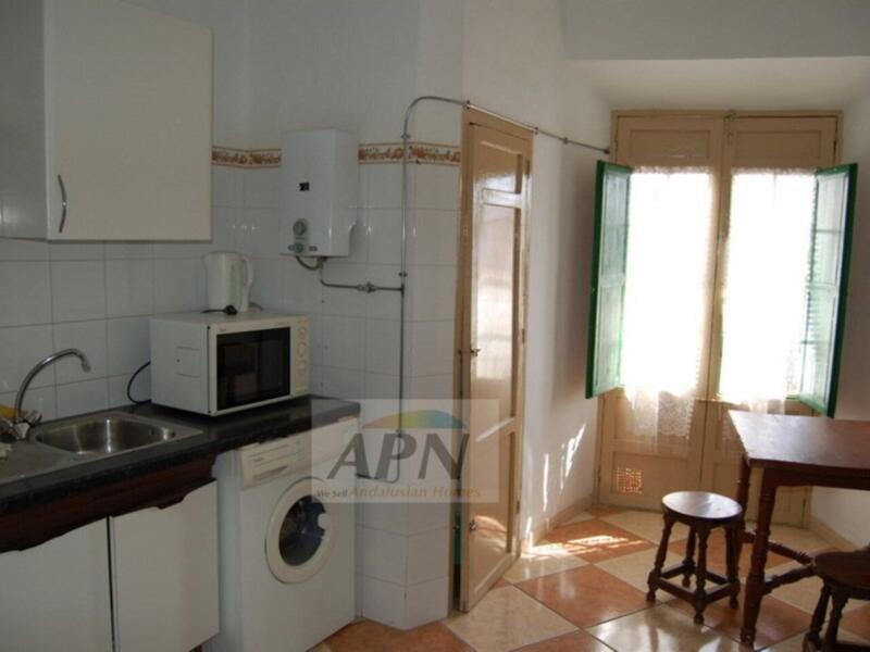 14 bedroom Townhouse for sale