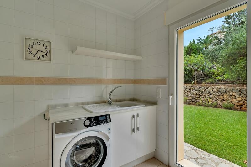 4 slaapkamer Villa Te koop 4 slaapkamer Villa Te koop