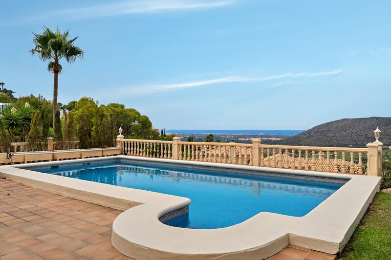 4 slaapkamer Villa Te koop 4 slaapkamer Villa Te koop