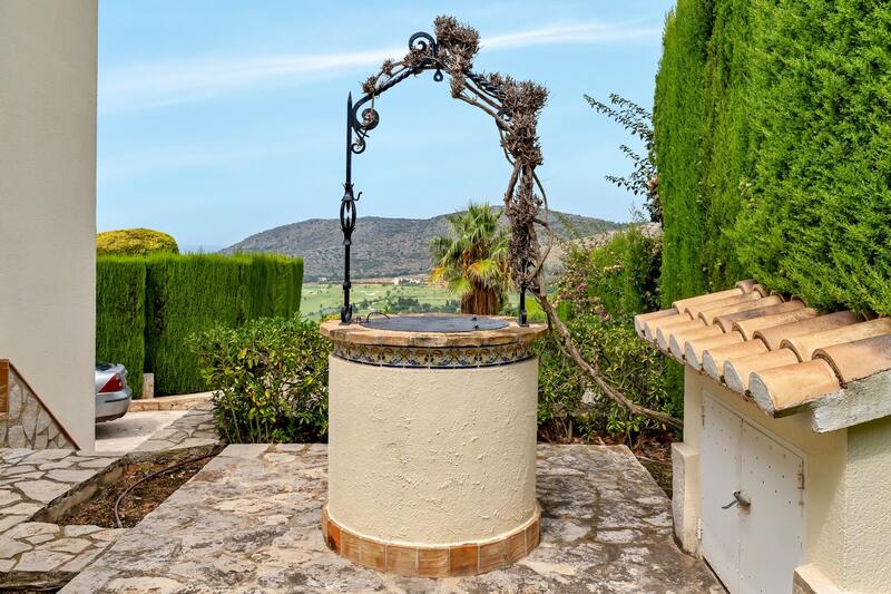 4 slaapkamer Villa Te koop 4 slaapkamer Villa Te koop