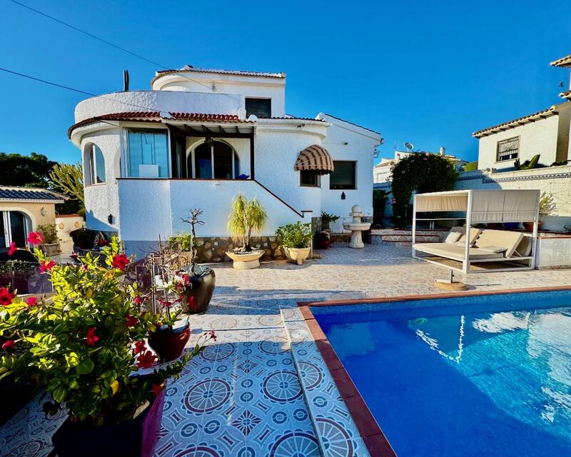 Villa en venta en Ciudad Quesada, Alicante Villa en venta en Ciudad Quesada, Alicante