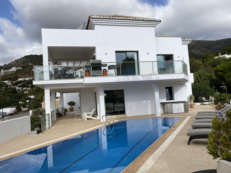 Villa à vendre dans Mijas, Málaga