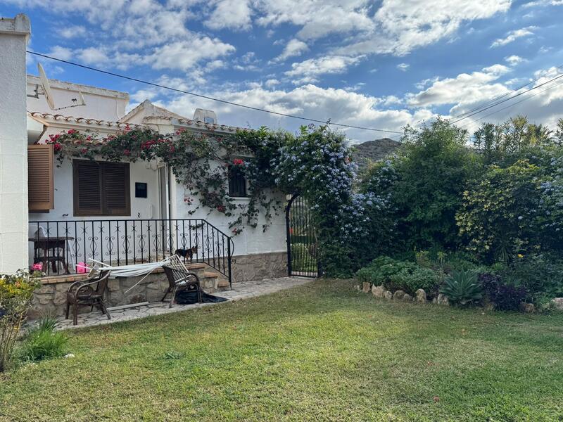 3 bedroom Villa for sale 3 bedroom Villa for sale