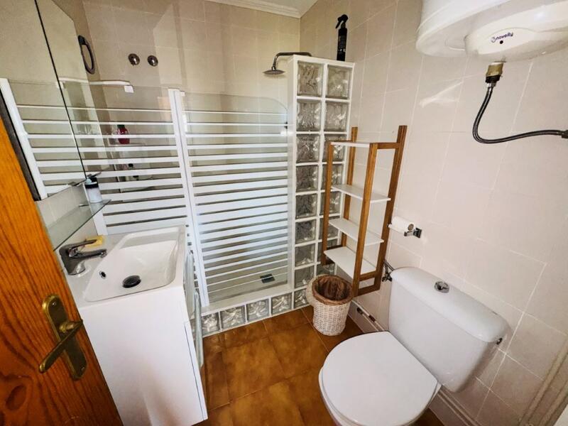 1 slaapkamer Appartement Te koop 1 slaapkamer Appartement Te koop