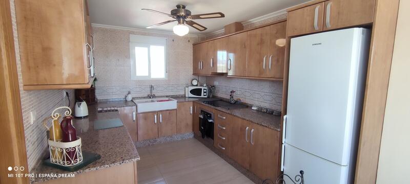 4 bedroom Villa for sale 4 bedroom Villa for sale