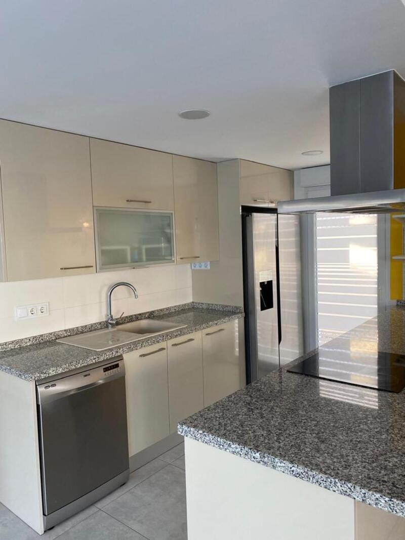 3 slaapkamer Villa Te koop 3 slaapkamer Villa Te koop