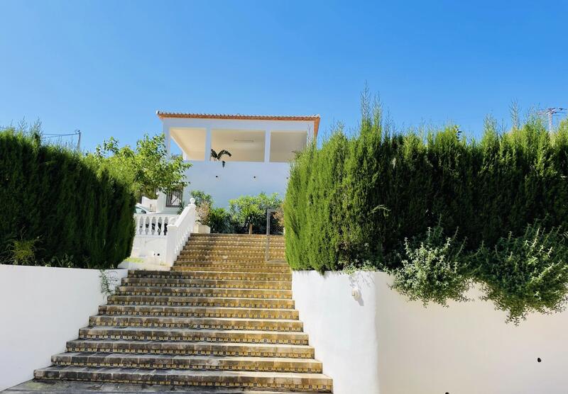 5 soverom Villa til salgs 5 soverom Villa til salgs