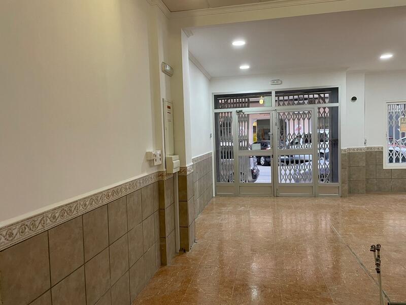 Local Commercial à vendre Local Commercial à vendre