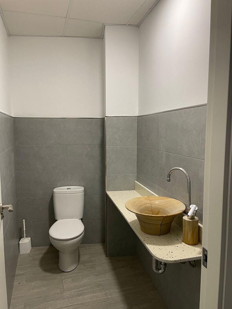 Local Commercial à vendre Local Commercial à vendre