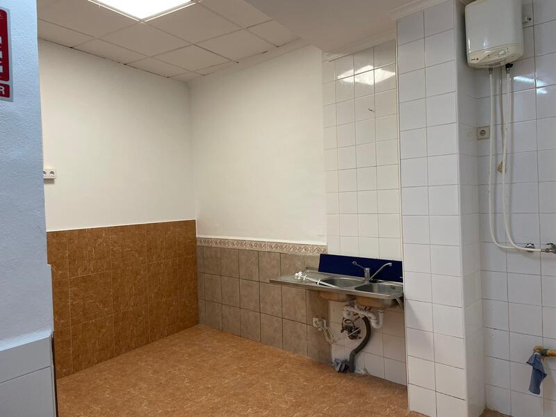 Local Commercial à vendre Local Commercial à vendre