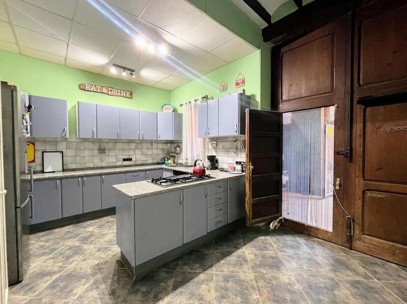 5 bedroom Townhouse for sale 5 bedroom Townhouse for sale