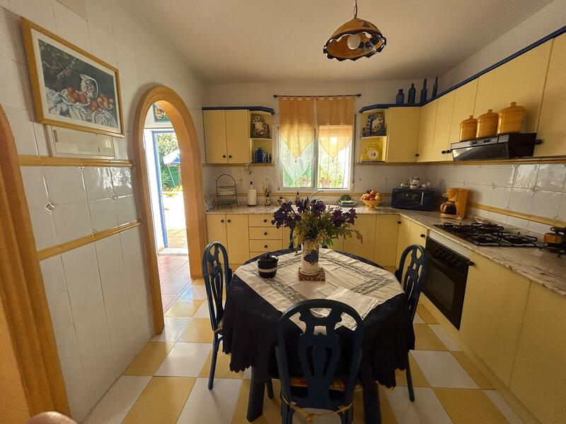 2 спальная комната вилла продается 2 спальная комната вилла продается