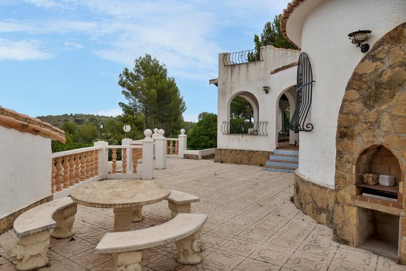 5 slaapkamer Villa Te koop 5 slaapkamer Villa Te koop