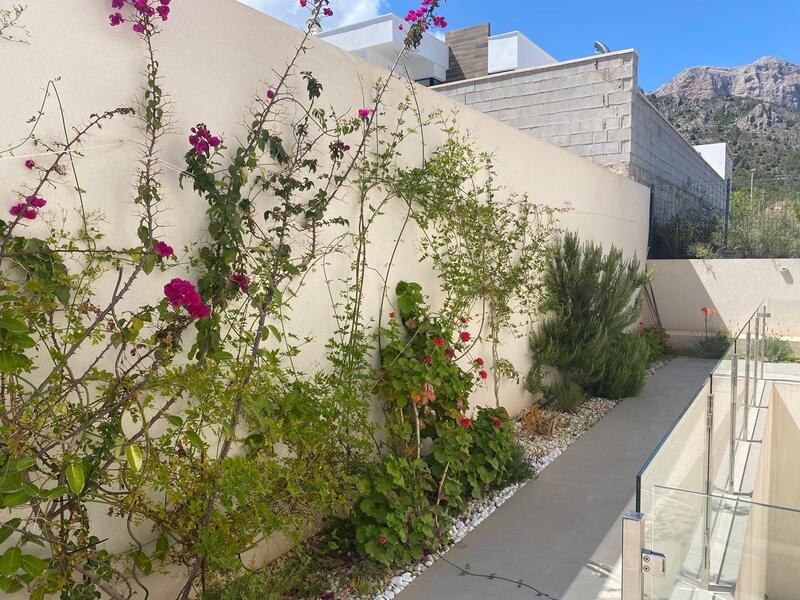 5 bedroom Villa for sale 5 bedroom Villa for sale