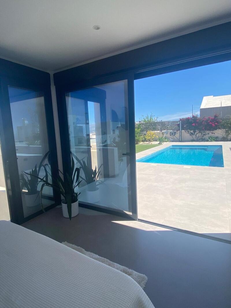 5 bedroom Villa for sale 5 bedroom Villa for sale