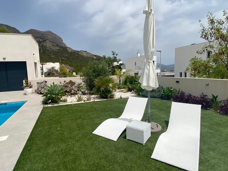 5 bedroom Villa for sale 5 bedroom Villa for sale