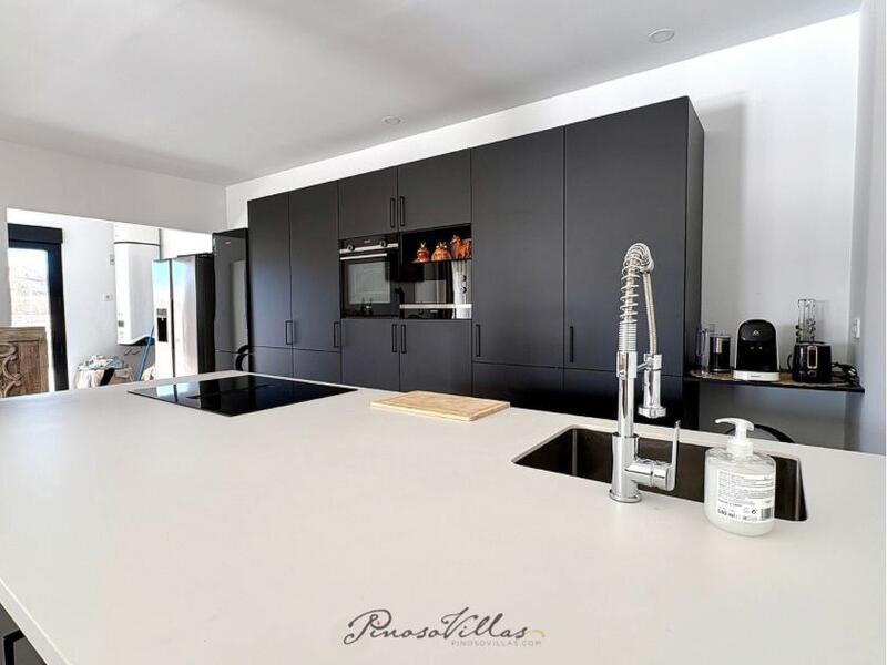 4 bedroom Villa for sale 4 bedroom Villa for sale