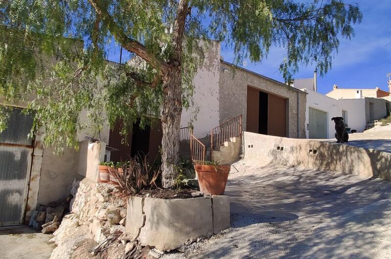 Byhus til salg i Hondon de los Frailes, Alicante Byhus til salg i Hondon de los Frailes, Alicante