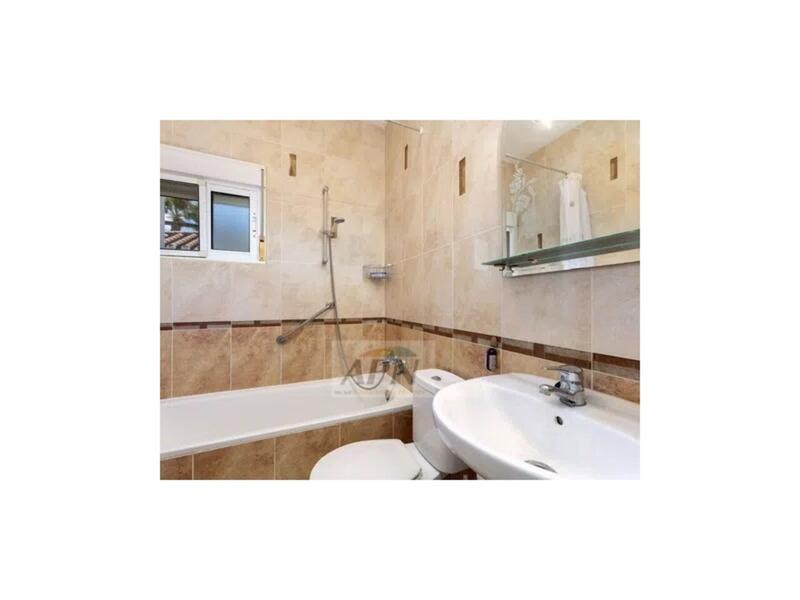 4 bedroom Country House for sale