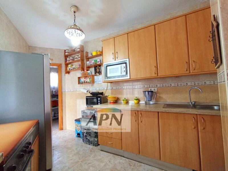 4 sovrum Radhus till salu 4 sovrum Radhus till salu