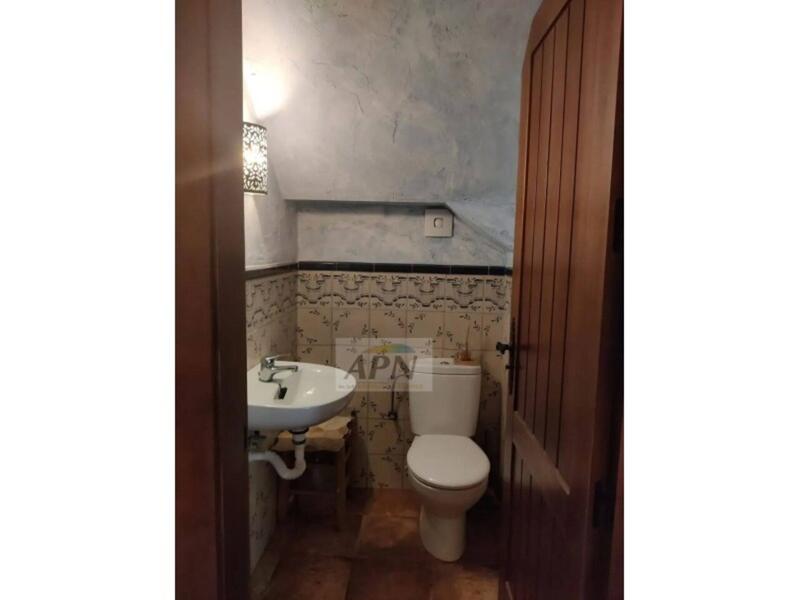 2 bedroom Country House for sale 2 bedroom Country House for sale