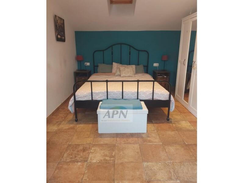 2 bedroom Country House for sale 2 bedroom Country House for sale