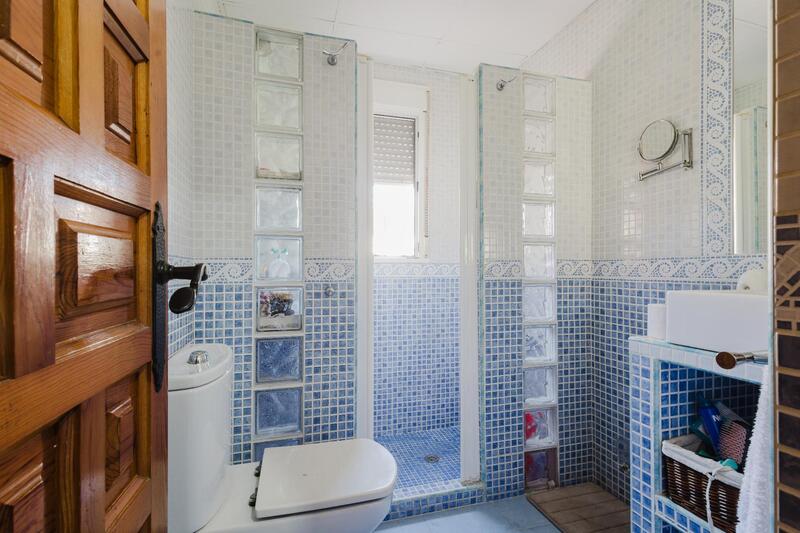 5 bedroom Country House for sale 5 bedroom Country House for sale