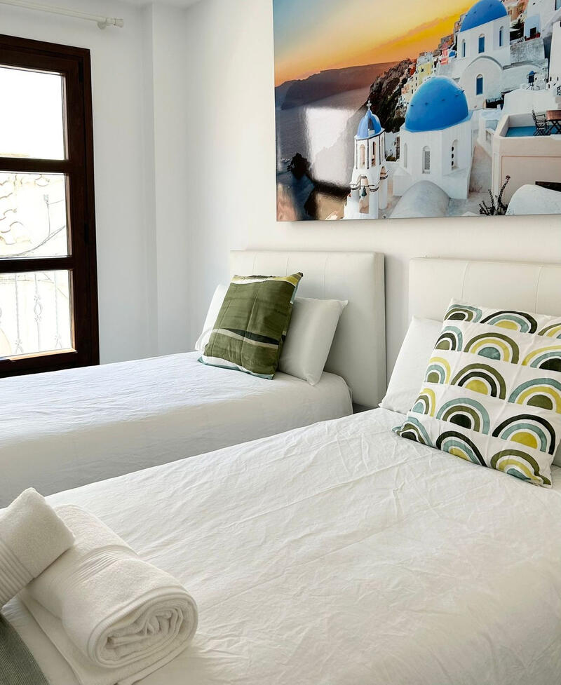 3 bedroom Townhouse for sale